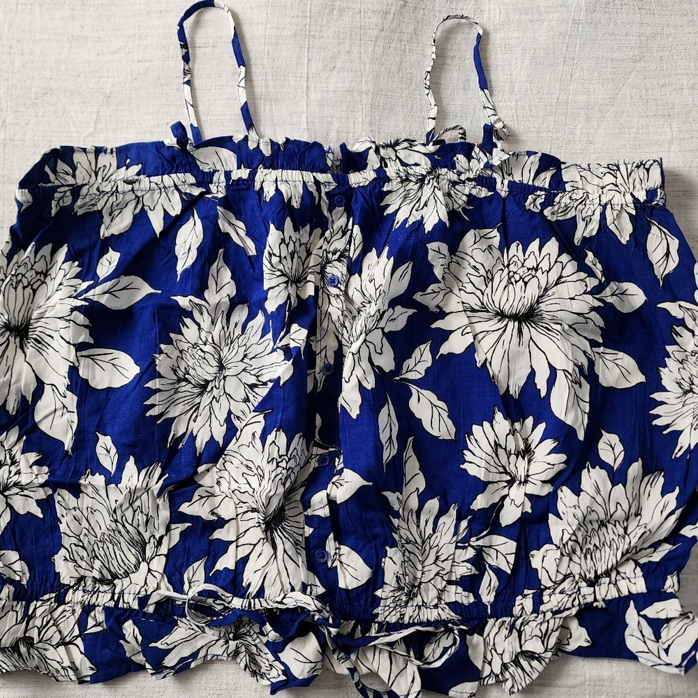 Abound Floral Crop Top Sz:XL